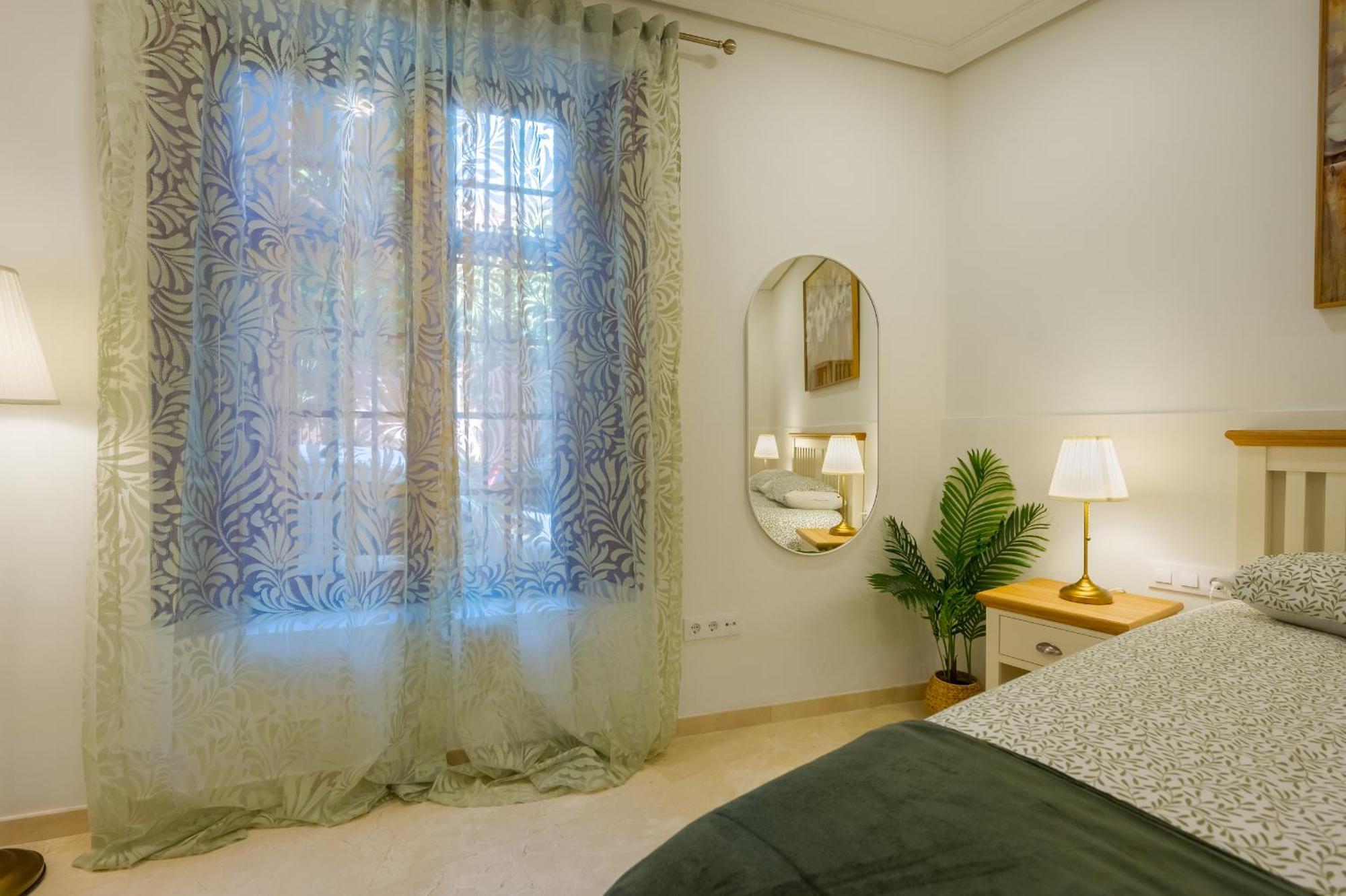 Apartamento Fantastico 2H+1B Plaza Del Museo Sevilla Exterior foto